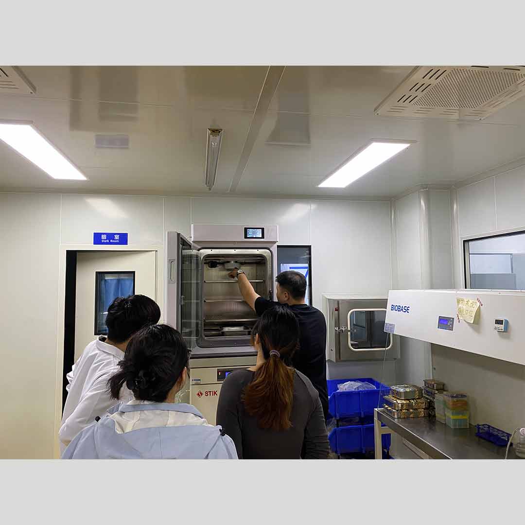 Herocell 180 二氧化碳培养箱 | 合肥大学